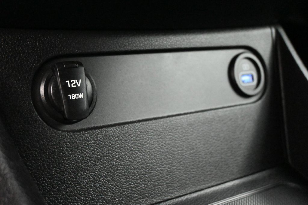 Used 2023 Hyundai Santa Fe SEL FWD image 16