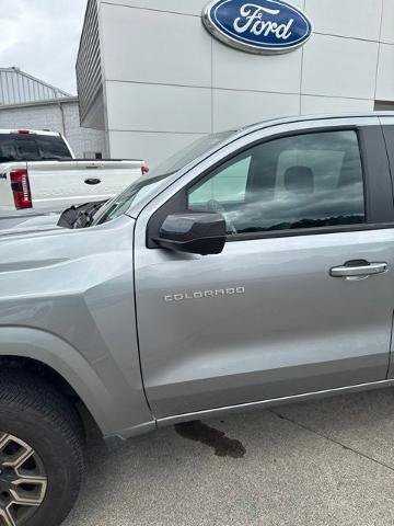 Used 2024 Chevrolet Colorado LT w/ LT Convenience Package III RWD image 13