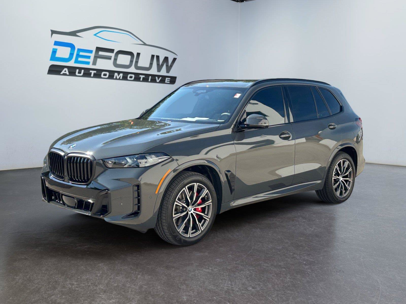 Used 2026 BMW X5 xDrive40i w/ M Sport Package AWD/4WD image 7