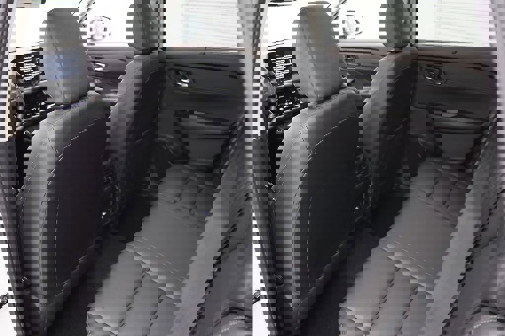 Used 2023 Nissan Rogue SL w/ SL Premium Package image 10