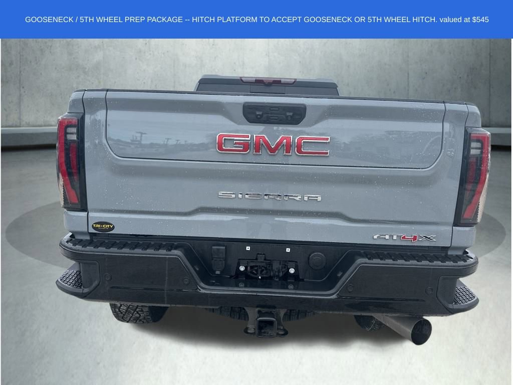 Used 2025 GMC Sierra 2500 AT4X image 5
