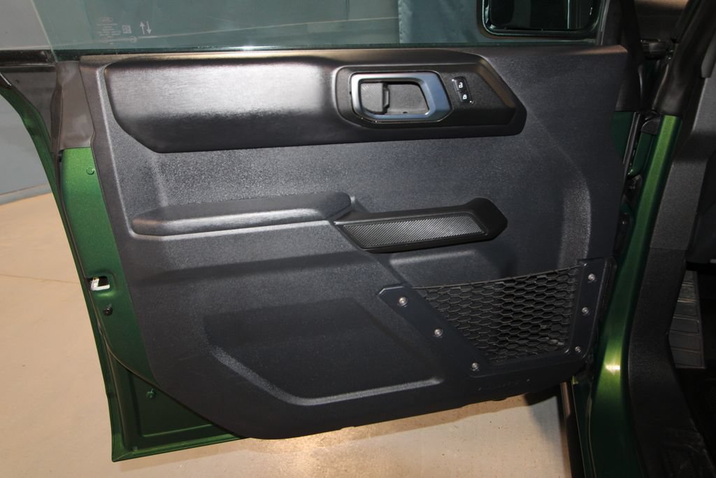 Used 2025 Ford Bronco Badlands AWD/4WD image 5