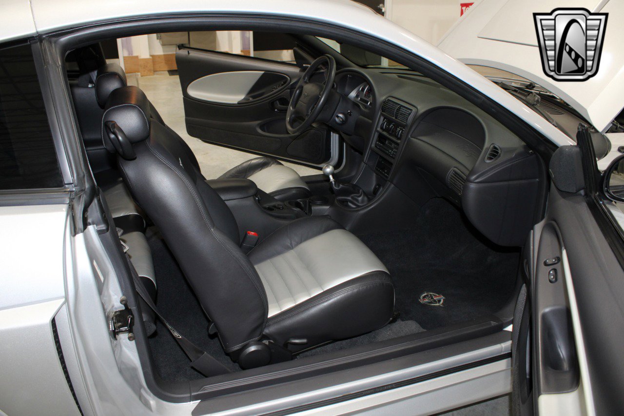 Used 1999 Ford Mustang GT image 7