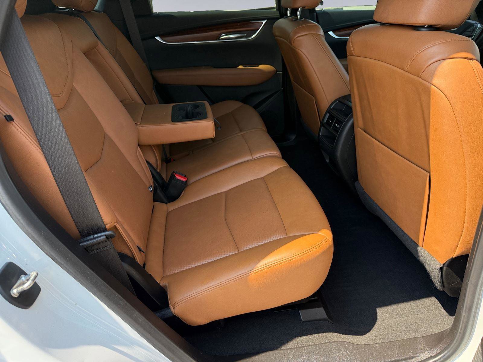 Used 2021 Cadillac XT5 Premium Luxury w/ LPO, Floor Liner Package AWD/4WD image 18