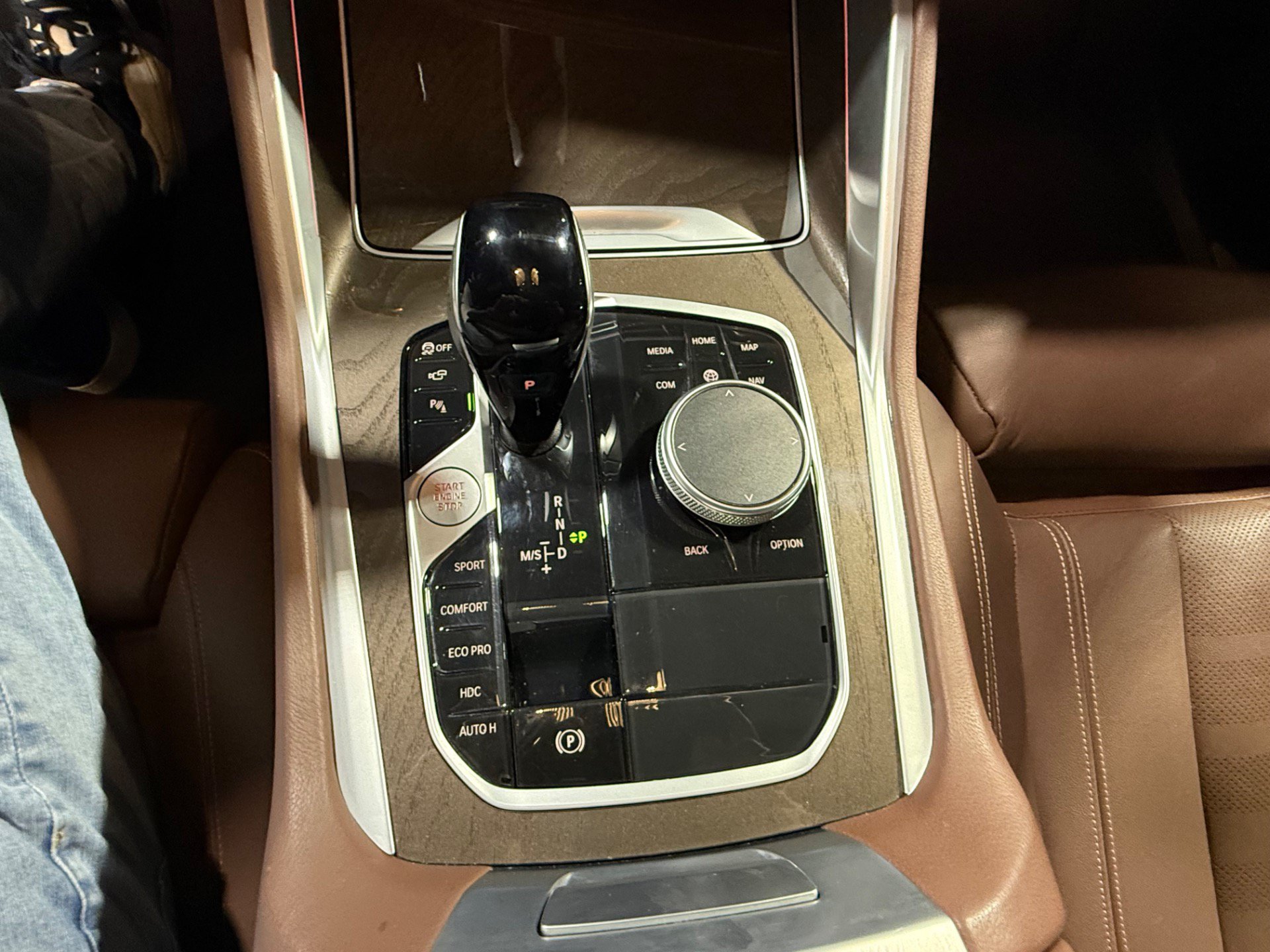 Used 2022 BMW X6 xDrive40i AWD/4WD image 42