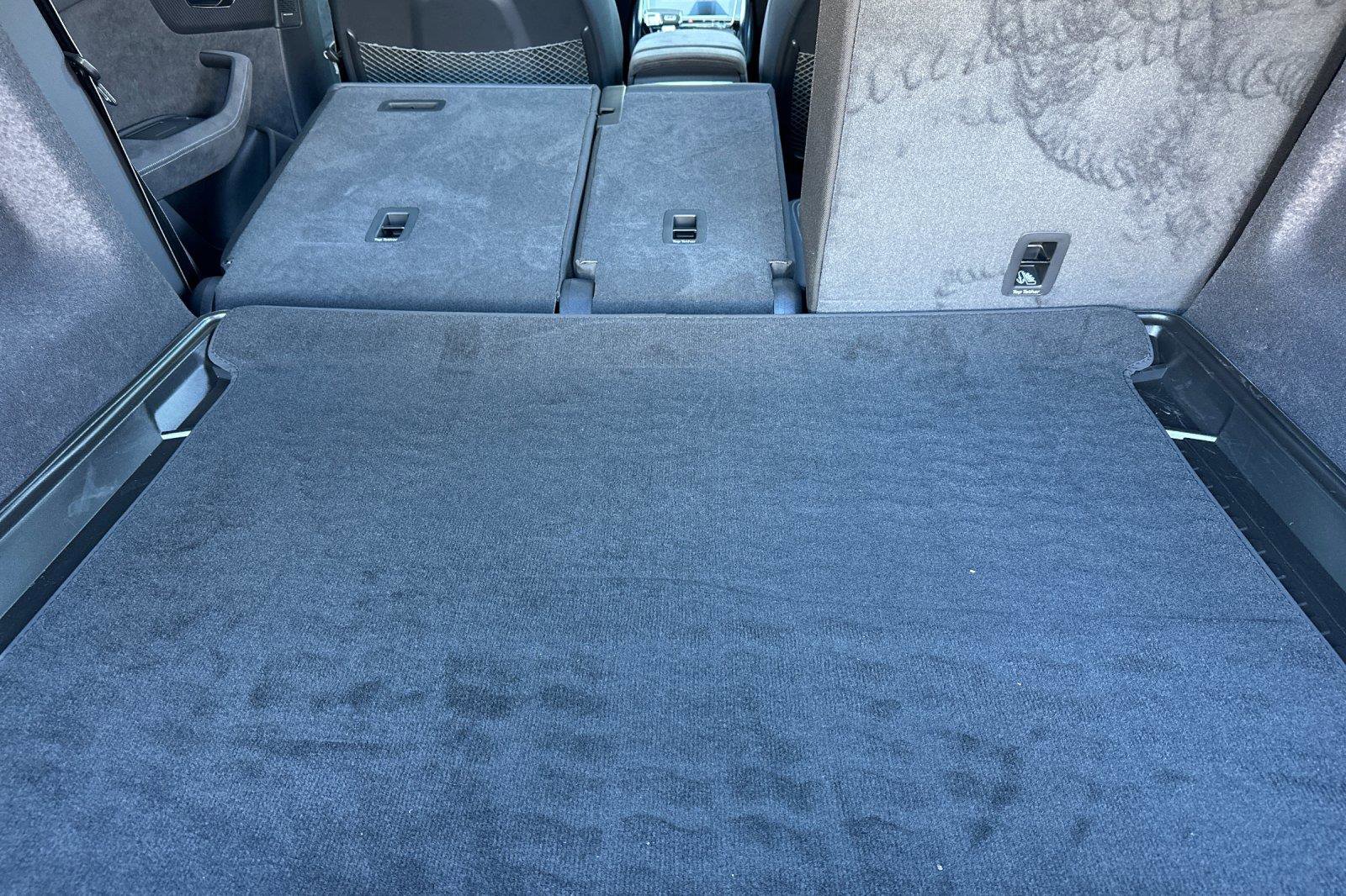 Used 2025 Audi RS Q8 performance image 14