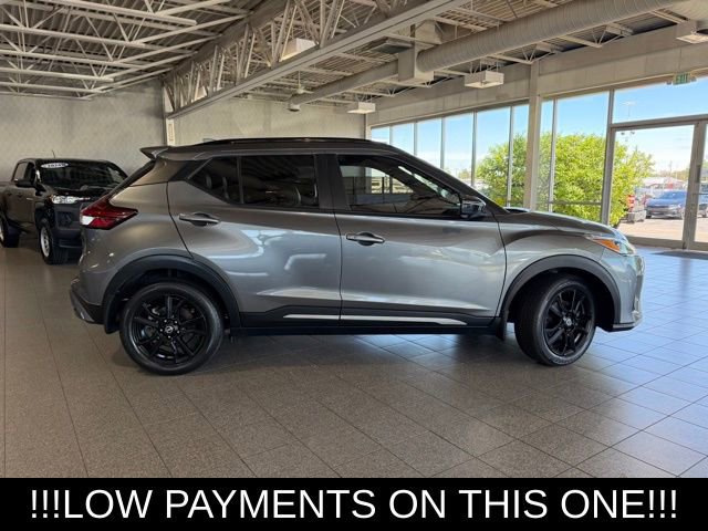 Used 2021 Nissan Kicks SR w/ SR Premium Package FWD image 11