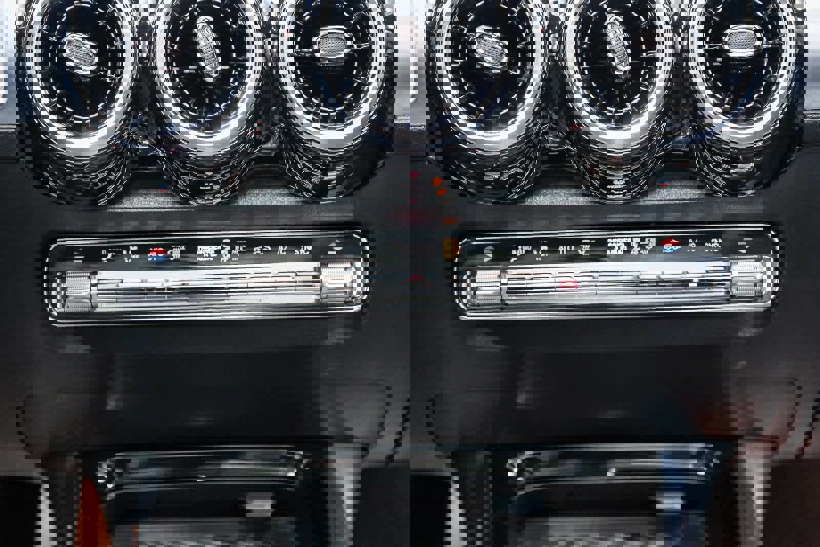 Certified 2023 Mercedes-Benz GLB 250 image 15