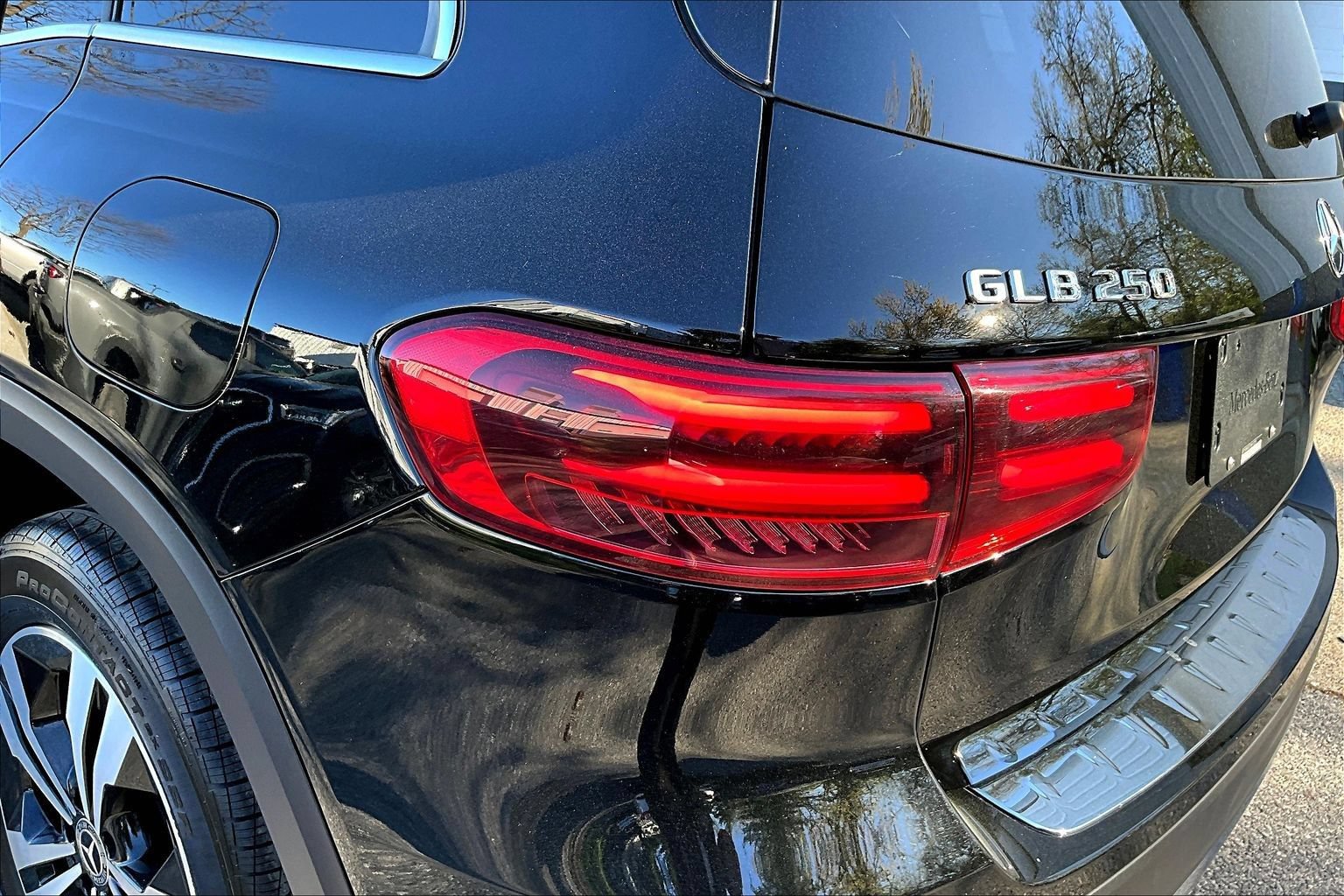 Used 2025 Mercedes-Benz GLB 250 image 26