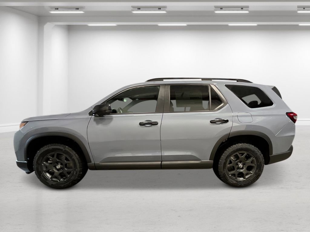 New 2026 Honda Pilot TrailSport image 2