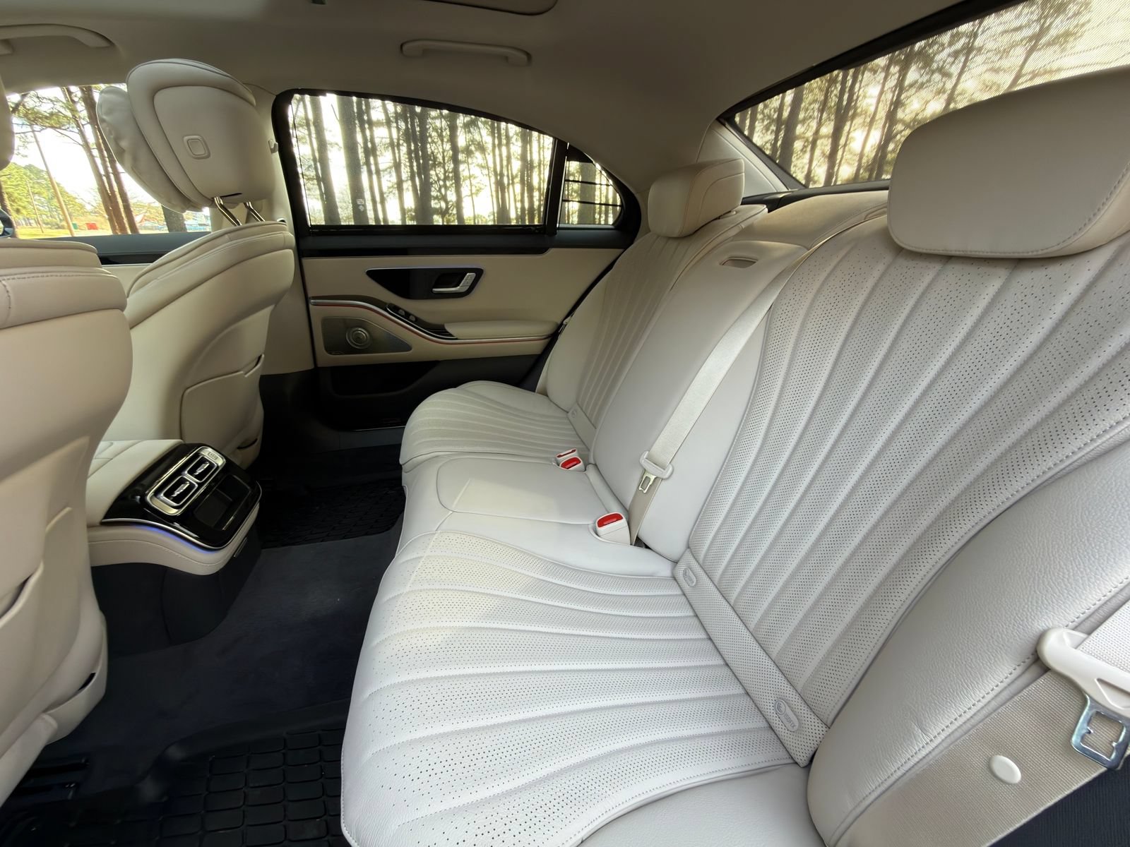 New 2026 Mercedes-Benz S 500 4MATIC image 14