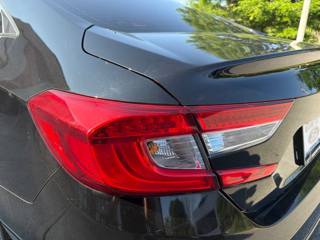 Used 2018 Honda Accord EX-L image 17