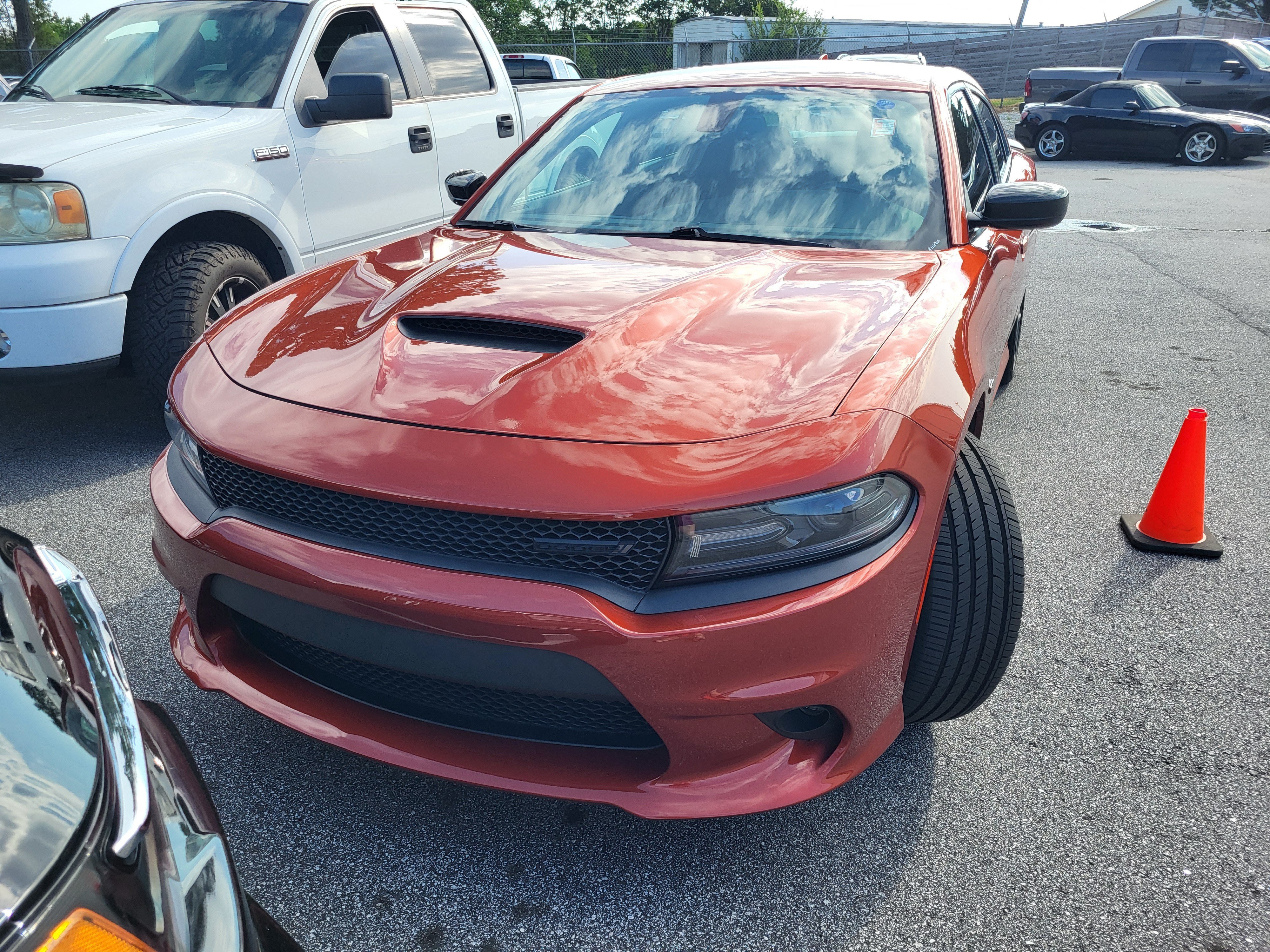 Used 2021 Dodge Charger GT w/ Blacktop Package RWD image 2