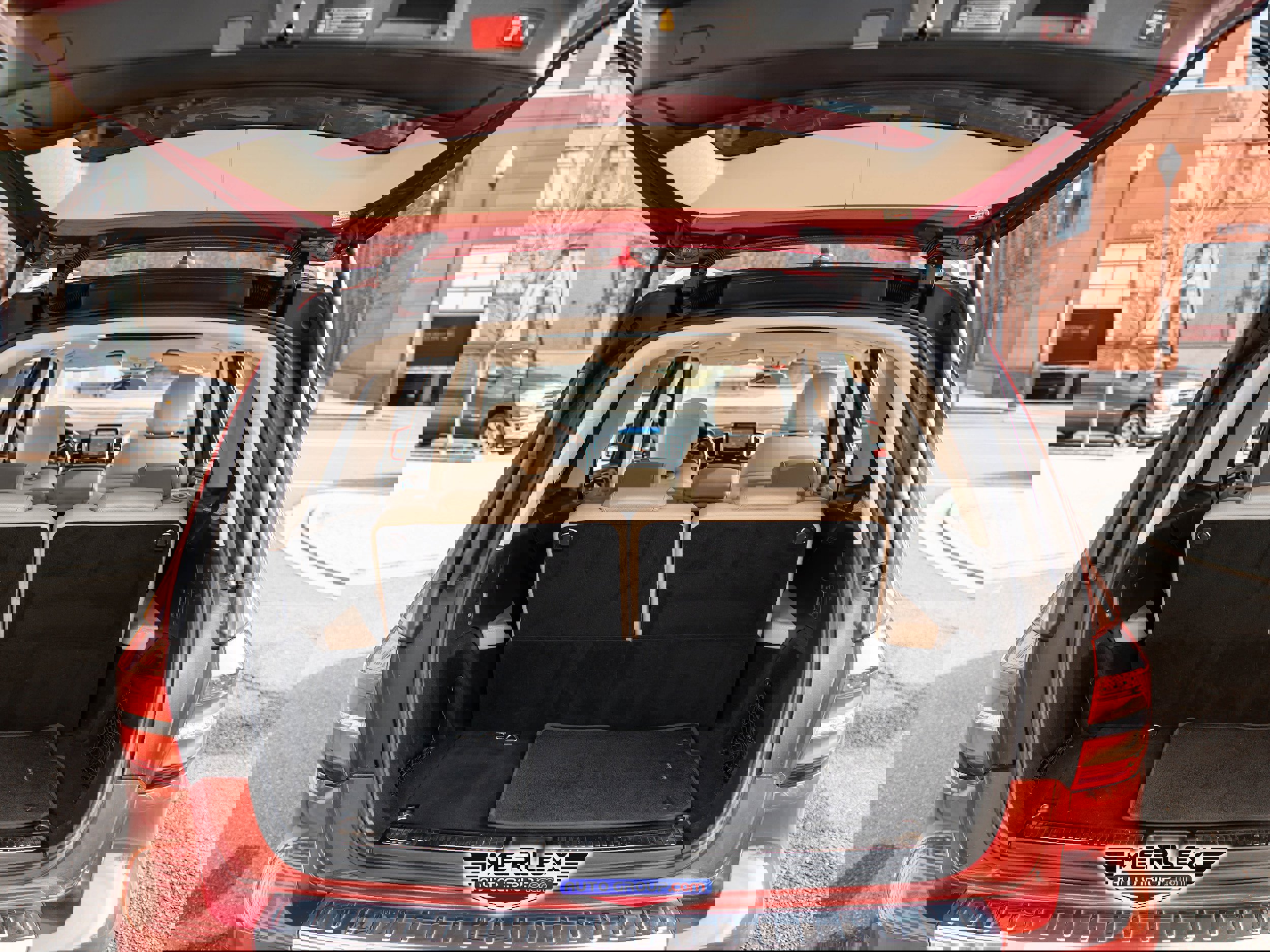 Used 2018 Mercedes-Benz GLS 450 4MATIC w/ Premium Package image 48