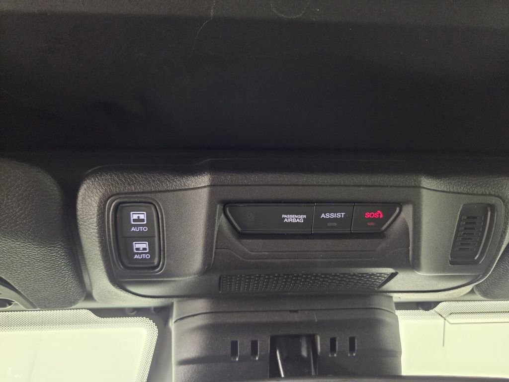 Certified 2025 Jeep Wrangler Sahara w/ Safety Group image 15