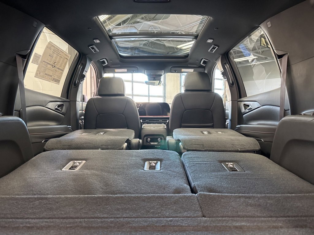 New 2026 Chevrolet Traverse RS image 45