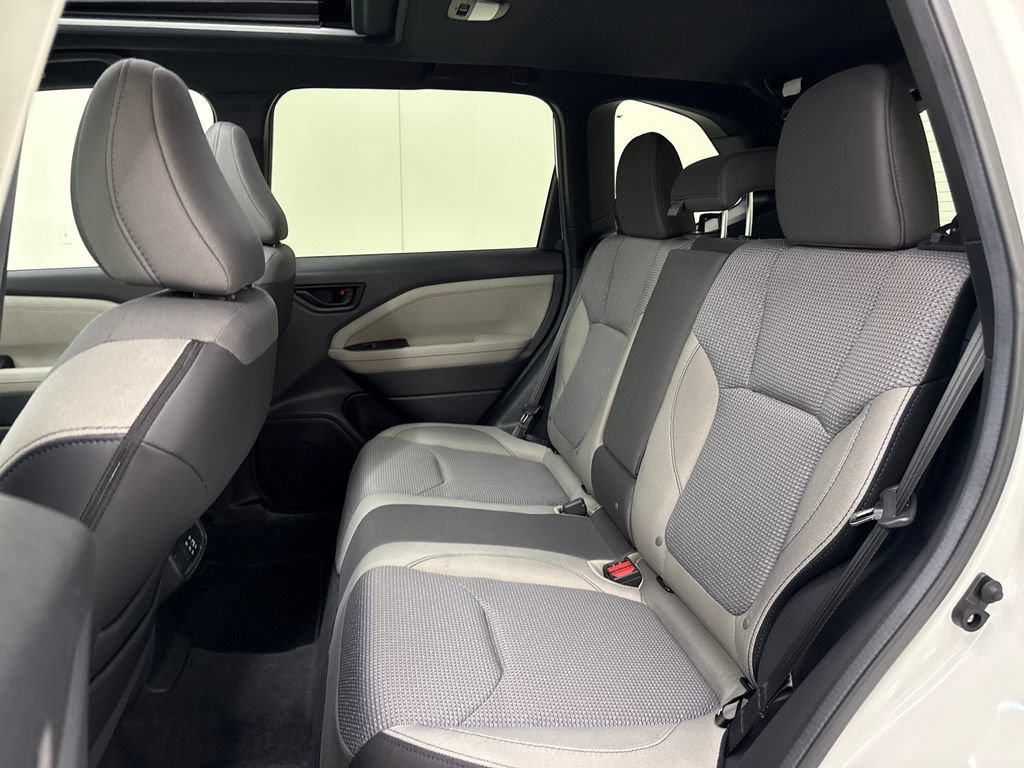 Used 2026 Subaru Forester Premium AWD/4WD image 26