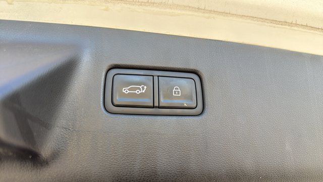 Used 2024 Hyundai Santa Fe XRT AWD/4WD image 10