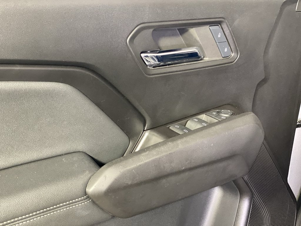 Used 2024 Chevrolet Colorado LT w/ LT Convenience Package III AWD/4WD image 29