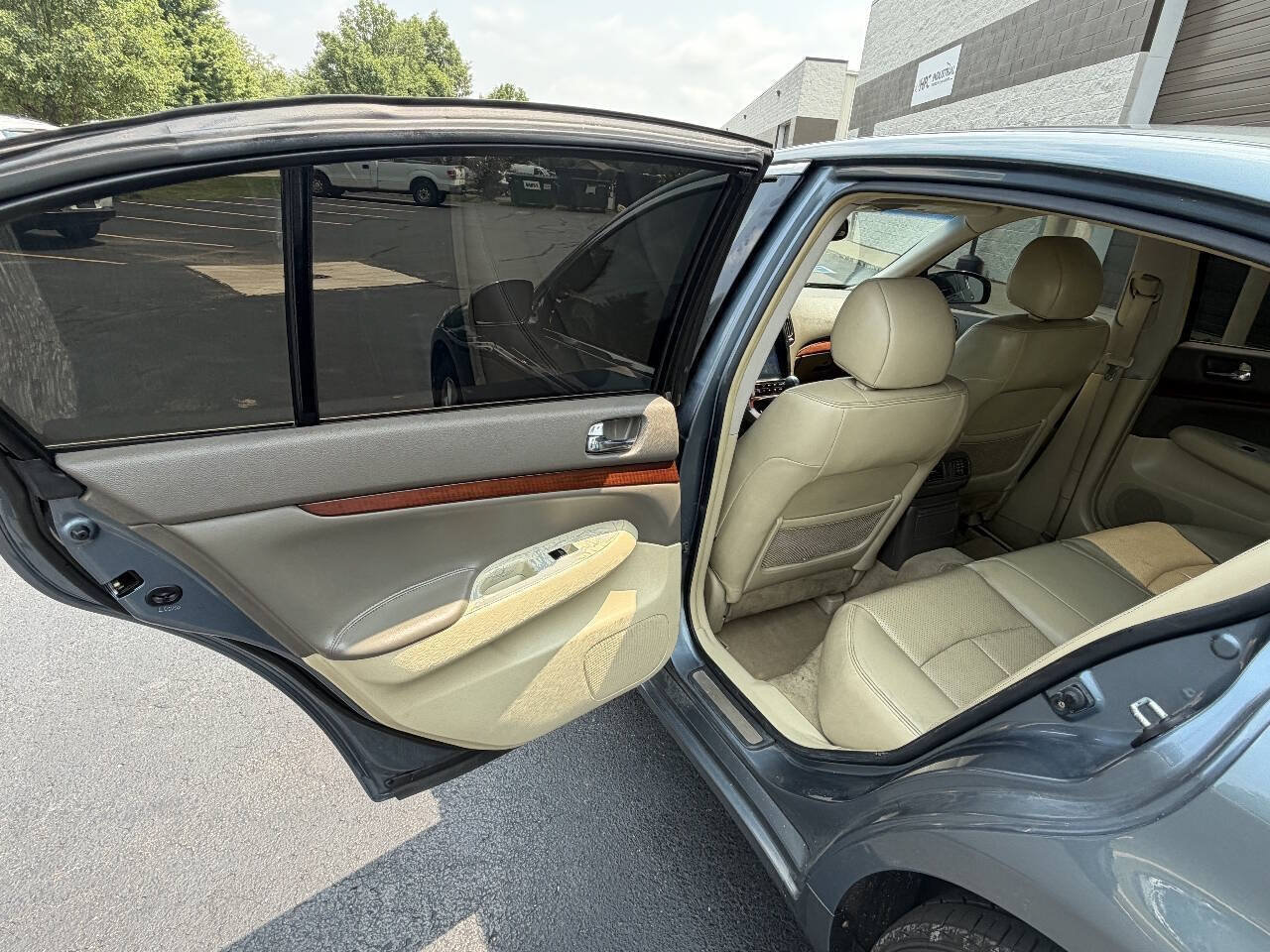 Used 2008 INFINITI G35 x Sedan w/ Premium Pkg AWD/4WD image 19