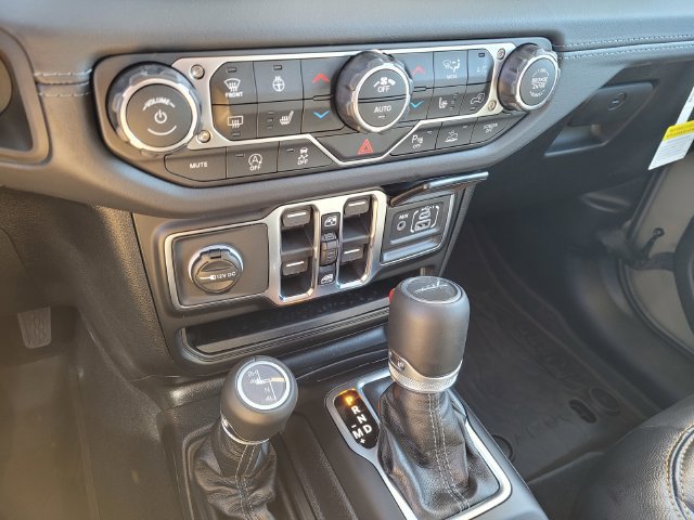 New 2026 Jeep Gladiator Sport AWD/4WD image 10