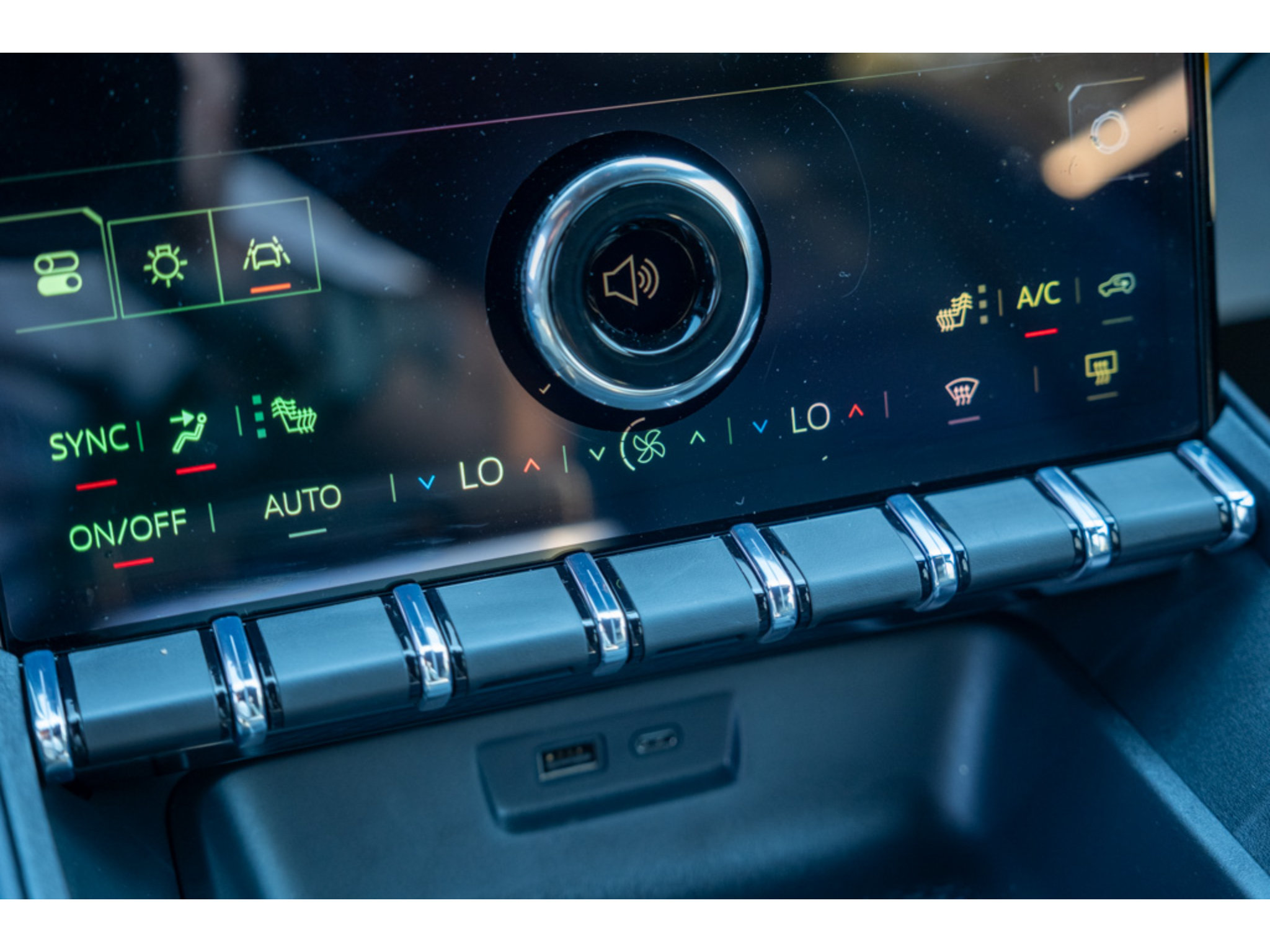 New 2027 GMC Terrain Elevation w/ Elevation Premium Package FWD image 27