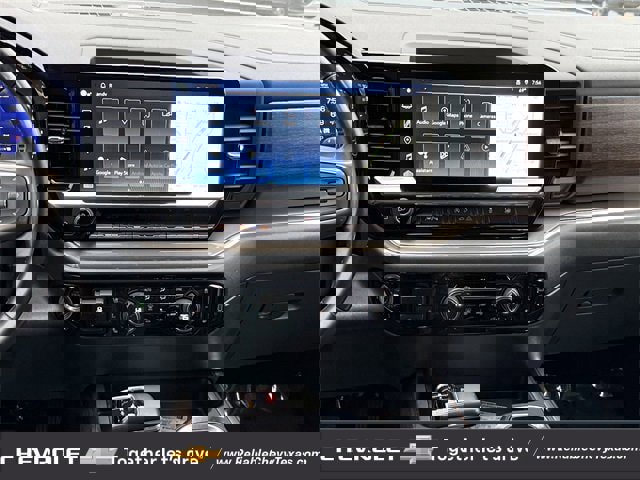 Used 2022 Chevrolet Silverado 1500 High Country w/ High Country Premium Package image 13