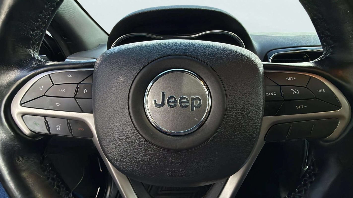 Used 2021 Jeep Grand Cherokee Limited w/ Luxury Group II AWD/4WD image 13