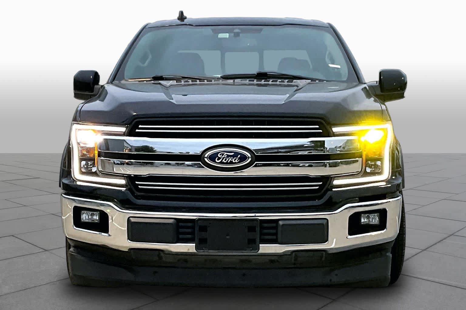 Used 2019 Ford F150 Lariat RWD image 4