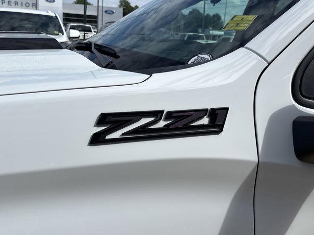 New 2025 Chevrolet Silverado 1500 Custom Trail Boss w/ Dark Appearance Package image 13