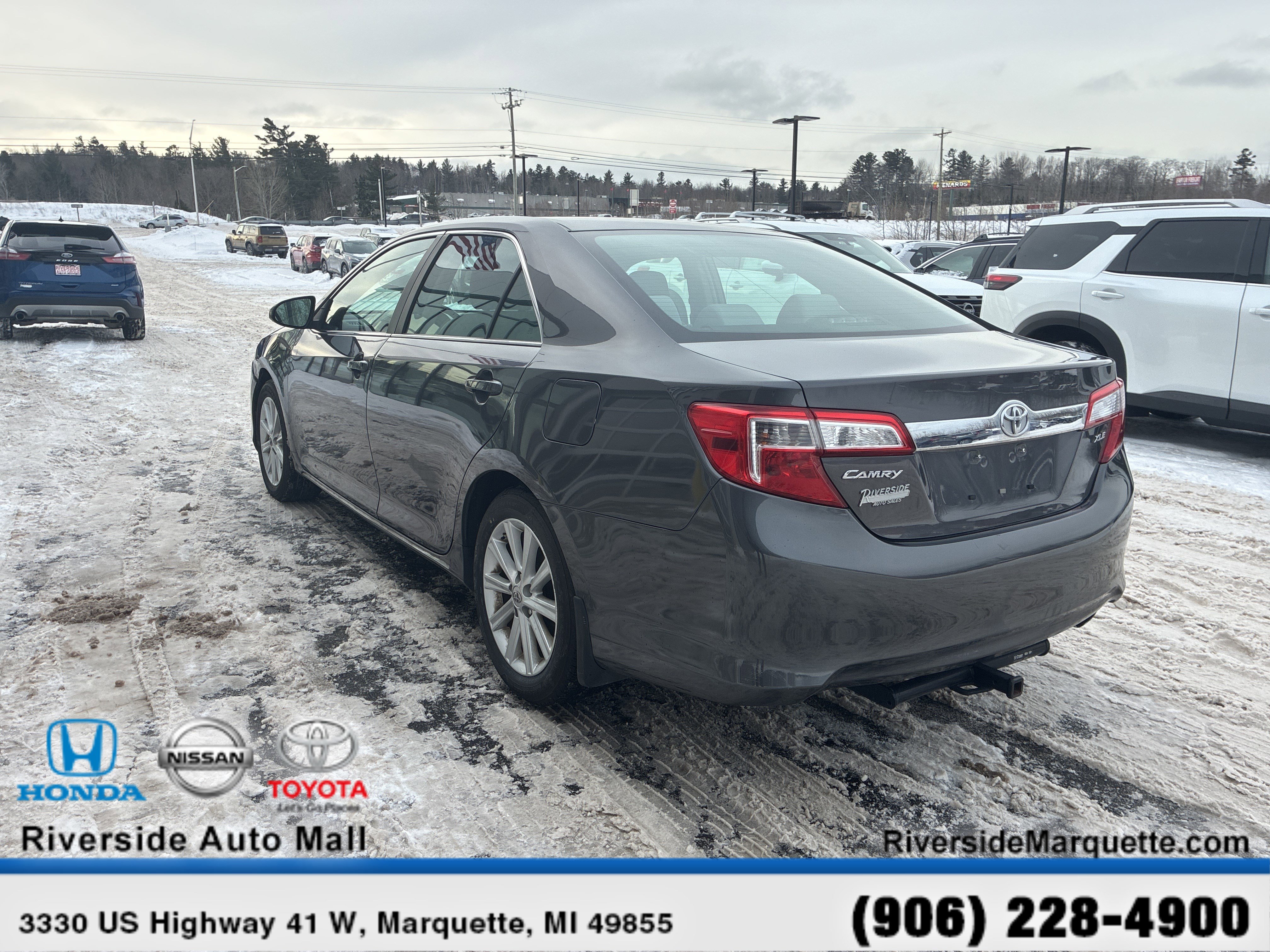 Used 2014 Toyota Camry SE image 6