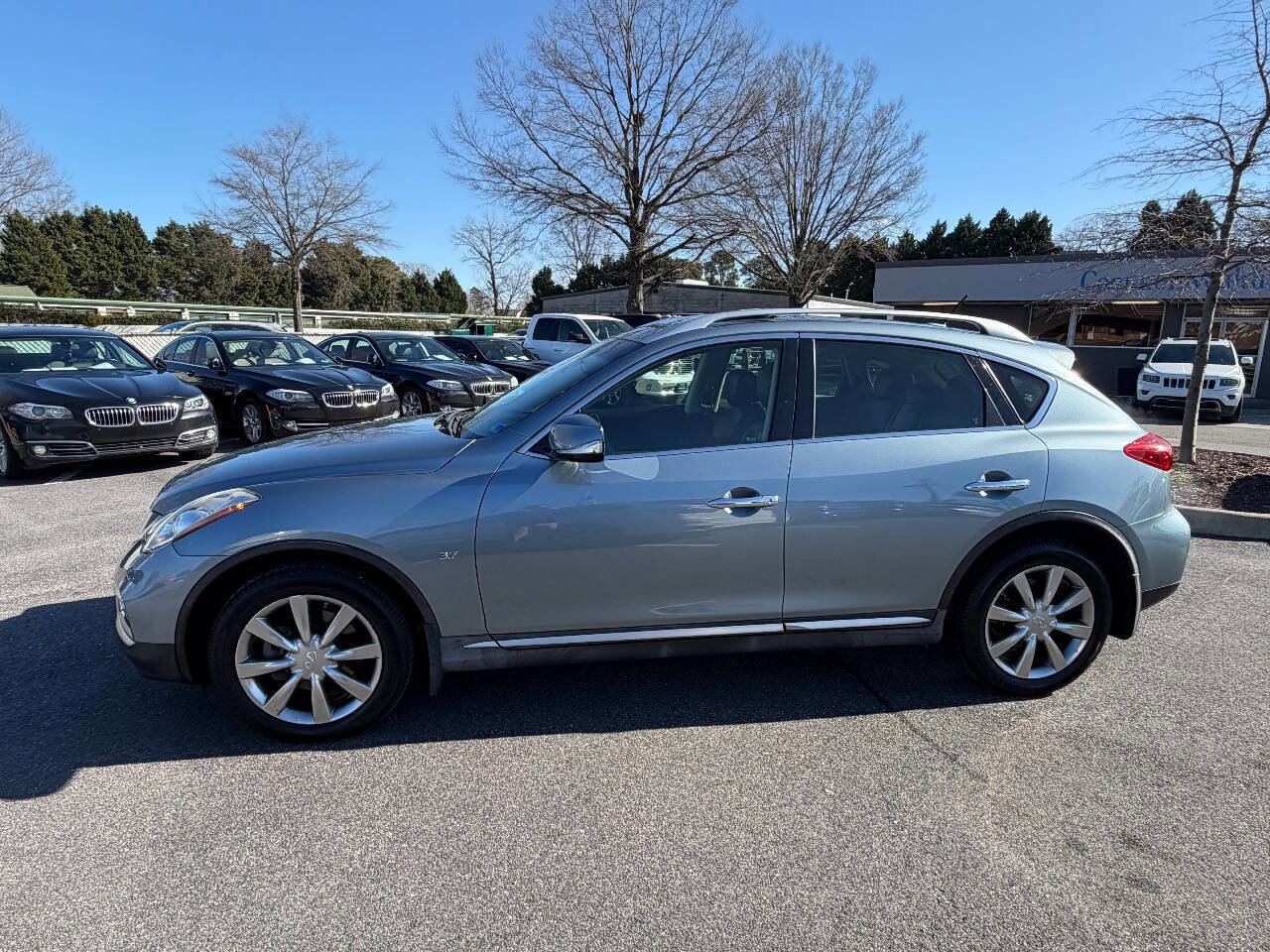 Used 2016 INFINITI QX50 Journey w/ Premium Package image 3