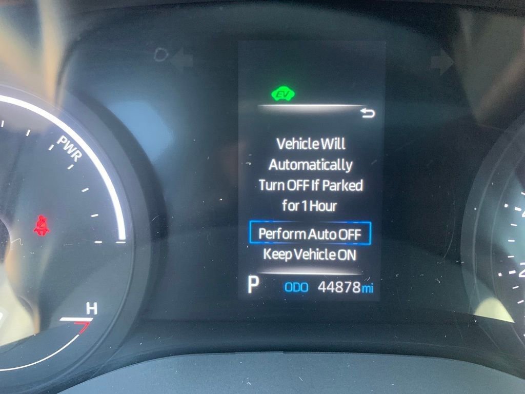 Used 2023 Toyota Sienna XLE image 18