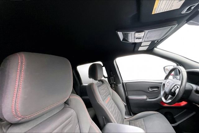 Used 2023 Nissan Frontier PRO-4X w/ Technology Package image 19