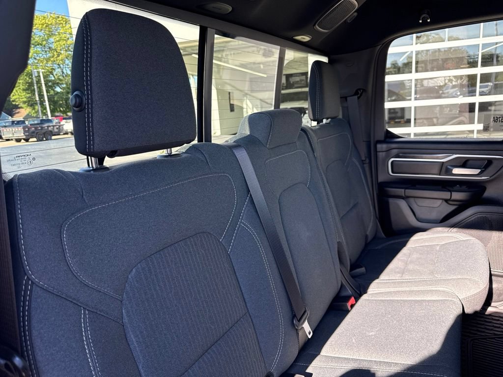 Used 2023 RAM 1500 Big Horn AWD/4WD image 44