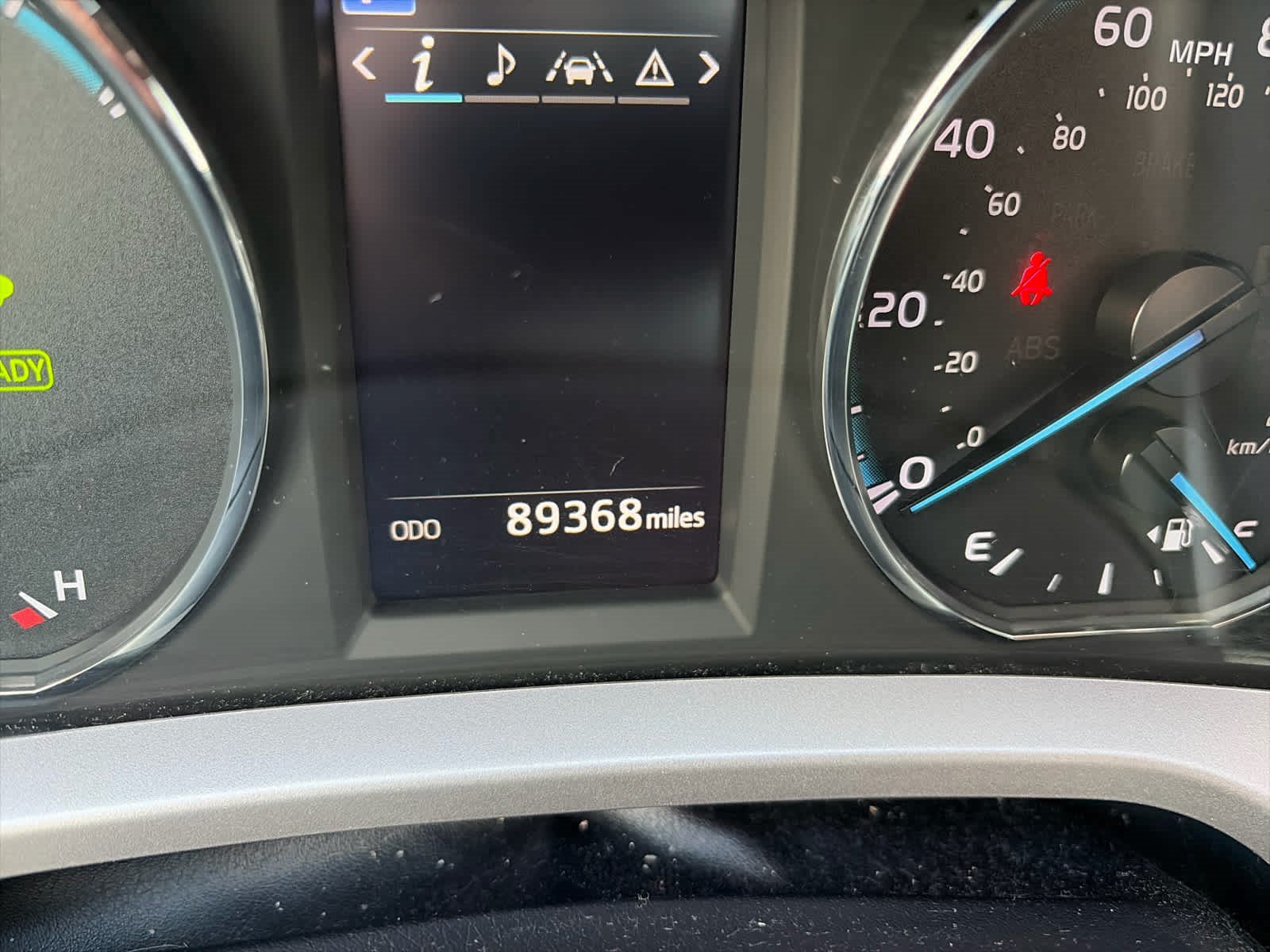 Used 2018 Toyota RAV4 XLE AWD/4WD image 10