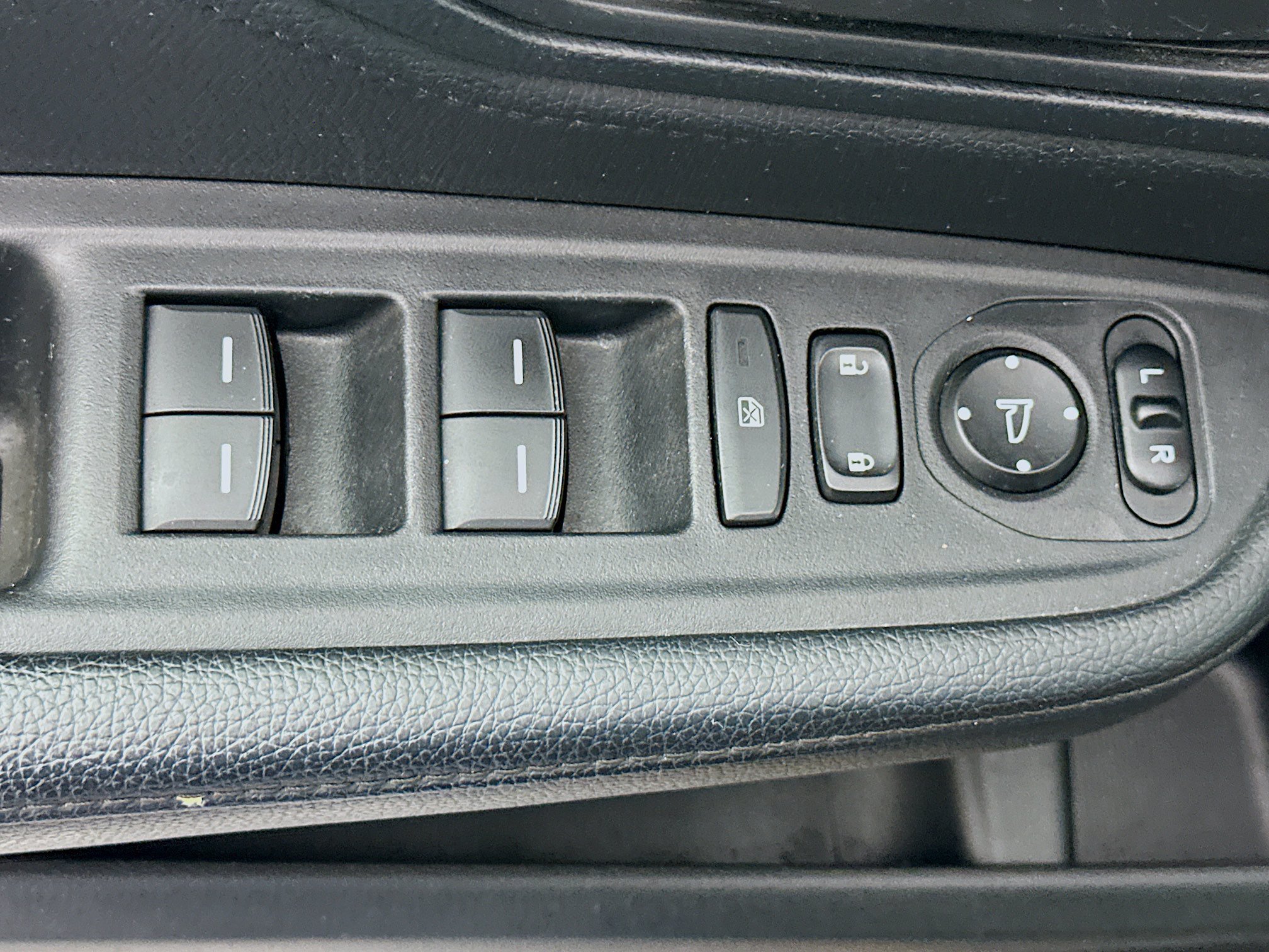 Used 2023 Honda Odyssey Sport image 15