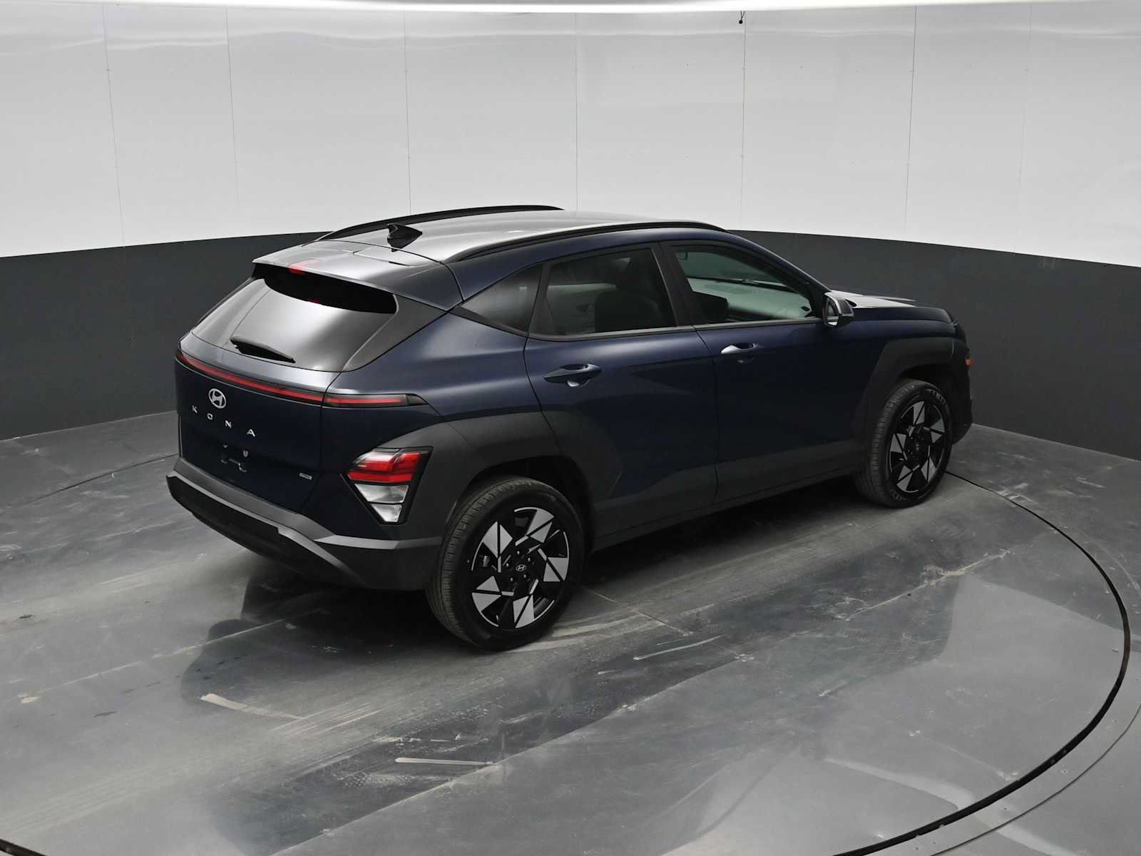 Used 2024 Hyundai Kona SEL AWD/4WD image 34