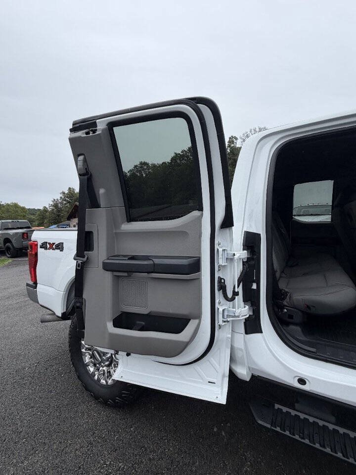Used 2022 Ford F250 XL w/ Power Equipment Group AWD/4WD image 16
