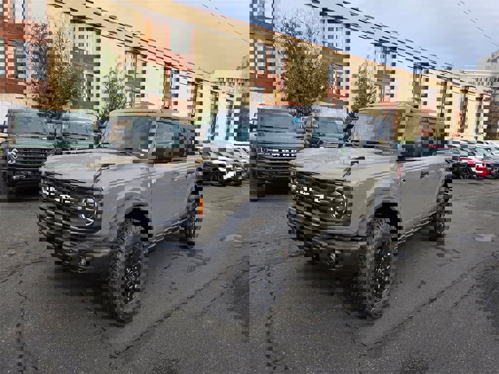 New 2025 Ford Bronco Big Bend