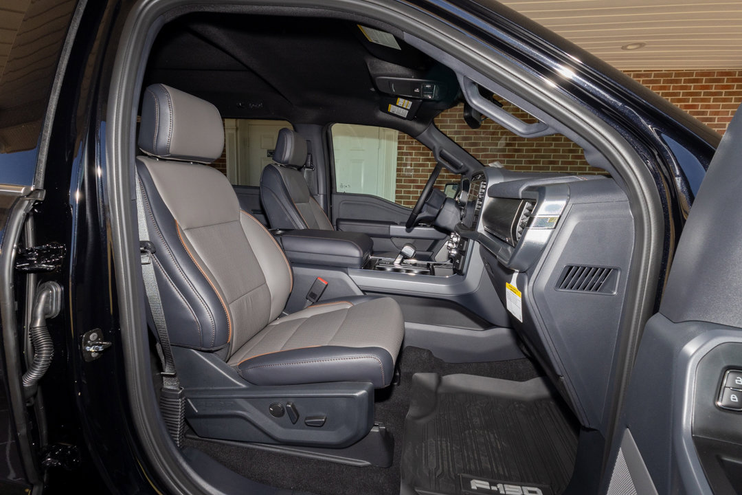 New 2025 Ford F150 Lariat w/ Equipment Group 501A Mid image 21