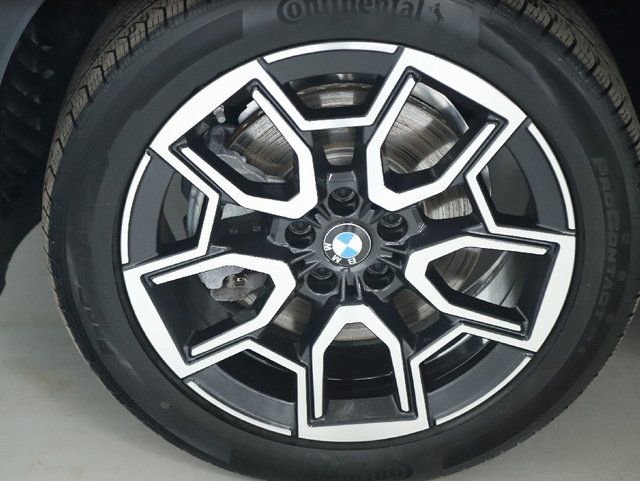 Used 2025 BMW X1 xDrive28i w/ Technology Package image 42