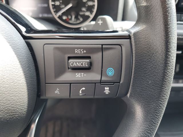 Certified 2023 Nissan Rogue SV image 18