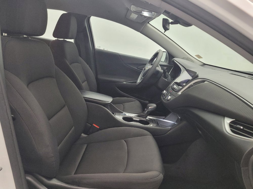 Used 2022 Chevrolet Malibu LS w/ Driver Confidence Package II FWD image 21