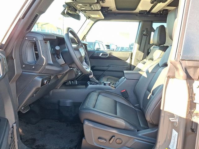 New 2025 Ford Bronco Badlands AWD/4WD image 6