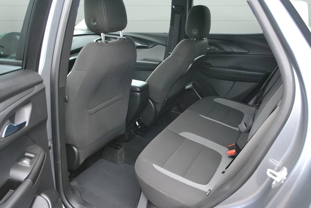 Used 2021 Chevrolet TrailBlazer LT w/ Convenience Package image 28