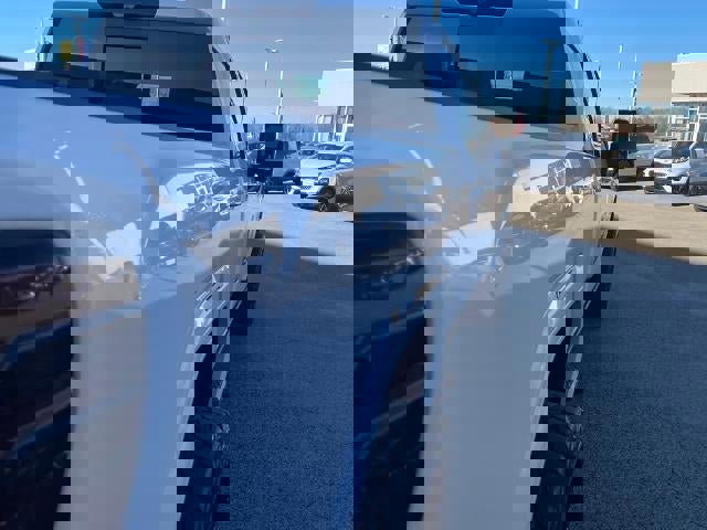 Used 2024 GMC Sierra 2500 Denali Ultimate image 21