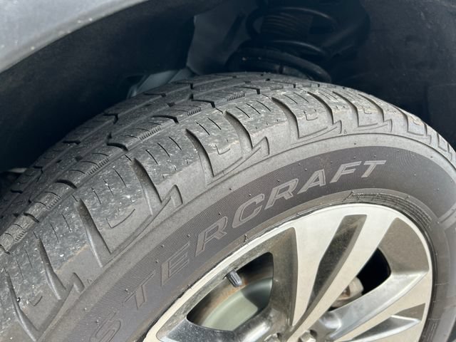 Used 2020 Ford Explorer Platinum w/ Premium Technology Package AWD/4WD image 28