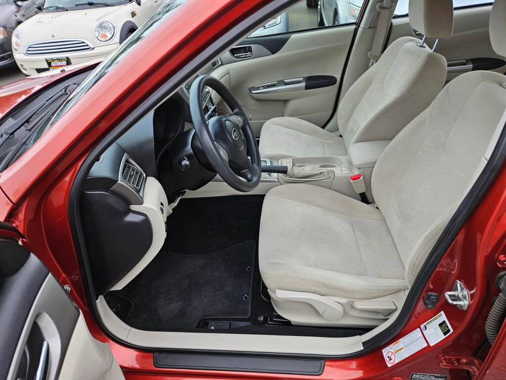 Used 2010 Subaru Impreza 2.5i image 10