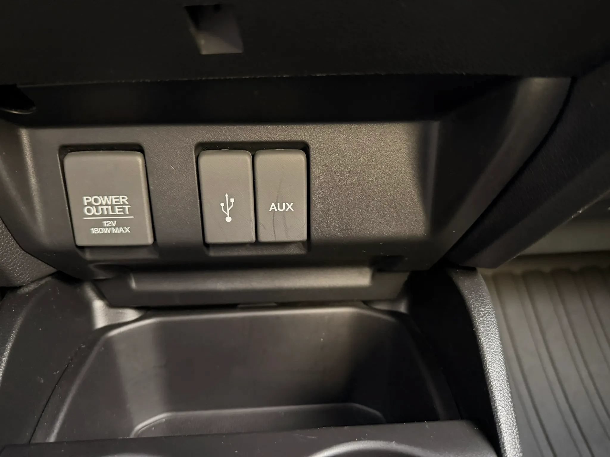 Used 2017 Honda Fit LX image 35